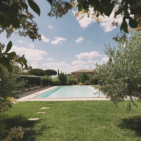 Nobile Family فندق مبيت وإفطار 4*